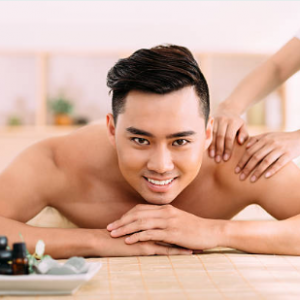 RadiantGlow Skin Oil